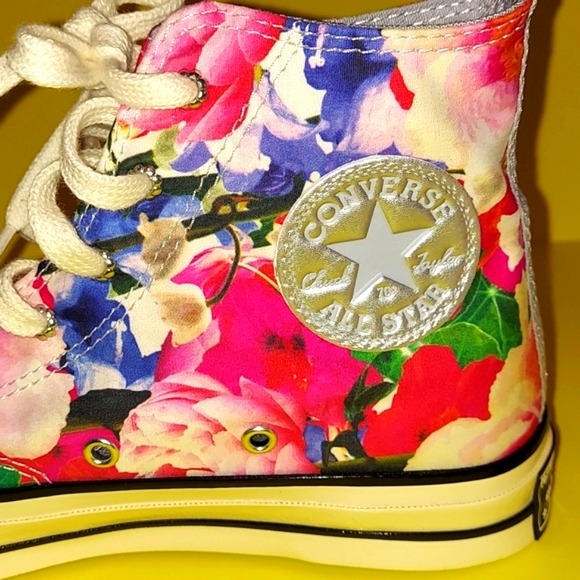 Converse Chuck 70 Heart of city floral print women's size 7. - Picture 6 of 9